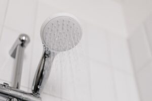 standard shower head height